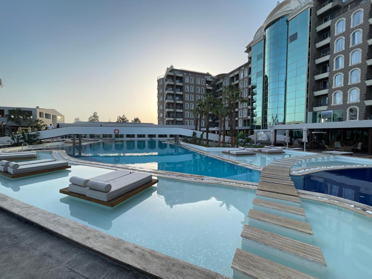 Laur Hotels Experience & Elegance Didim Exteriör bild