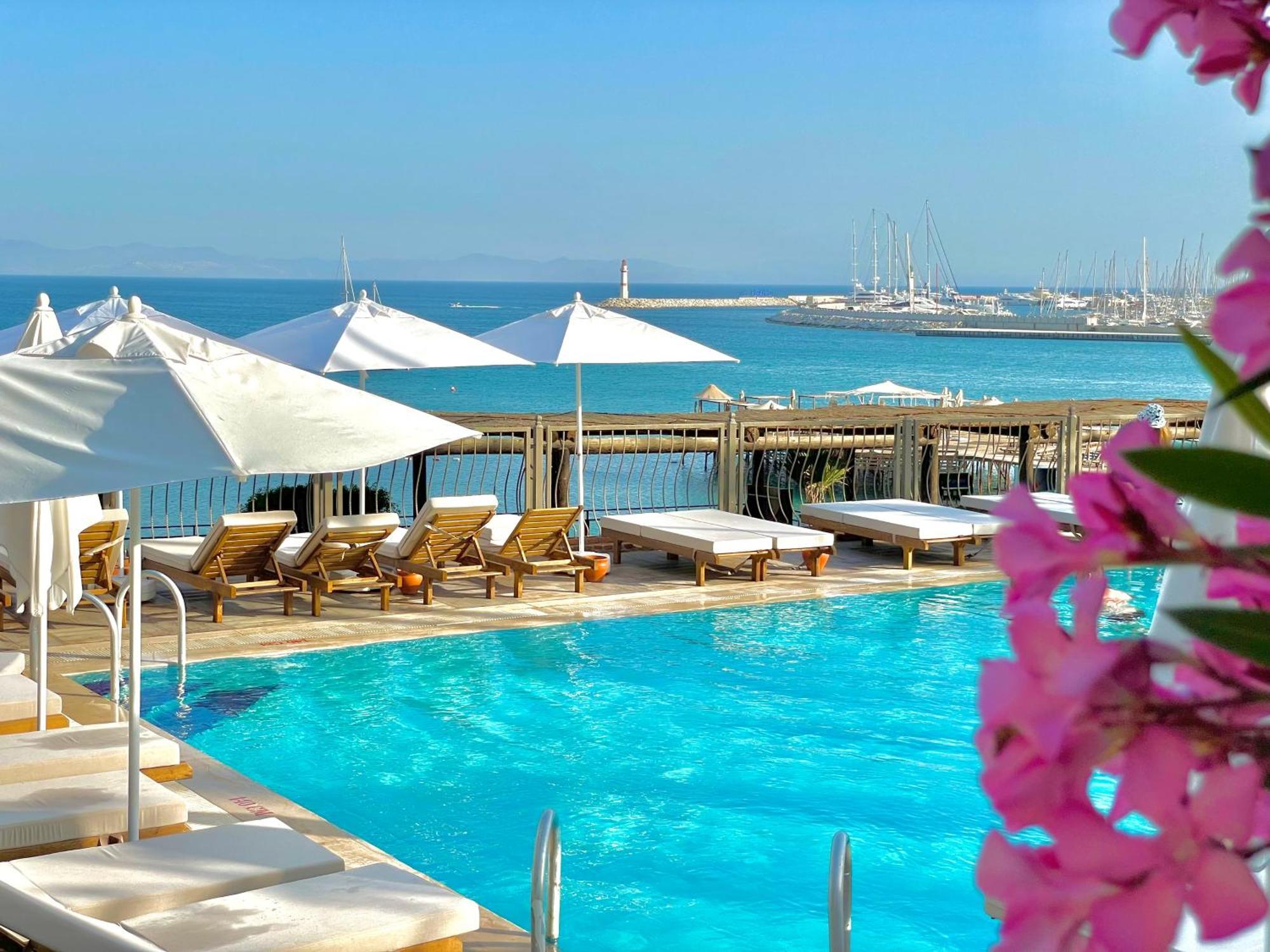 Laur Hotels Experience & Elegance Didim Exteriör bild